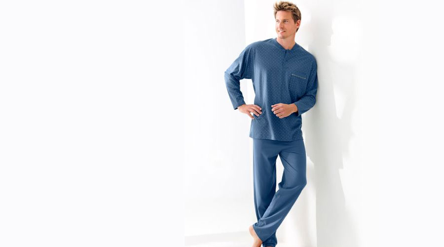 Pyjama Schlafanzug