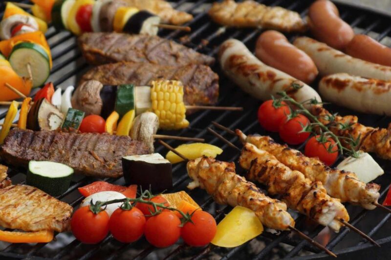 Gemütliche Grillabende im Sommer