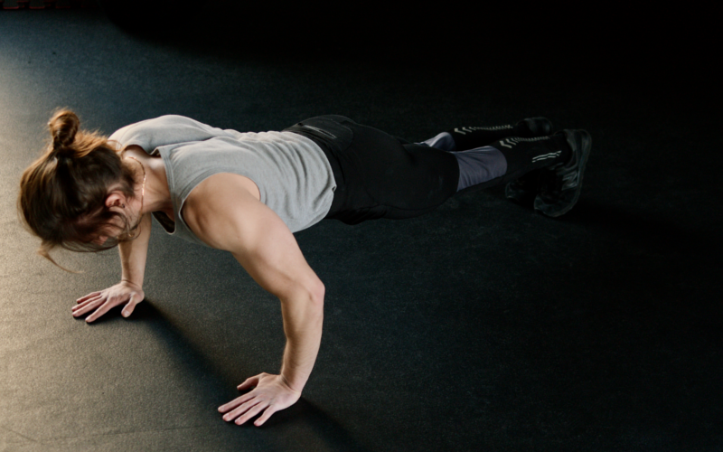 Home-Workouts für Männer: die besten Anfänger-Tipps