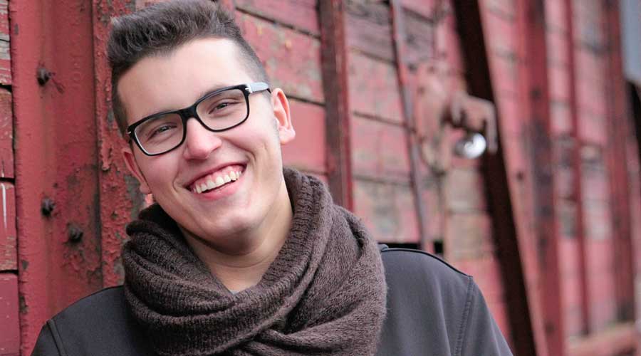 Mann Hornbrille