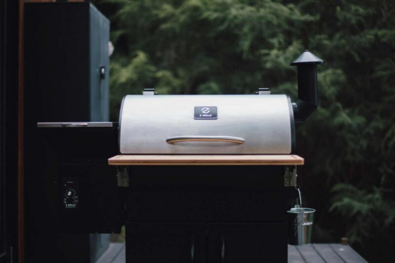 Smoker-Grills: Schonendes Garen im Rauch 