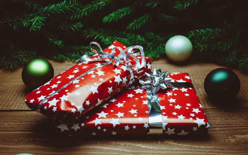 Weihnachtsgeschenke für Frauen finden 