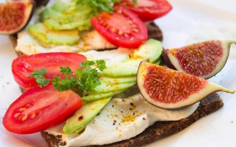Fit durchs Leben mit richtiger Ernährung